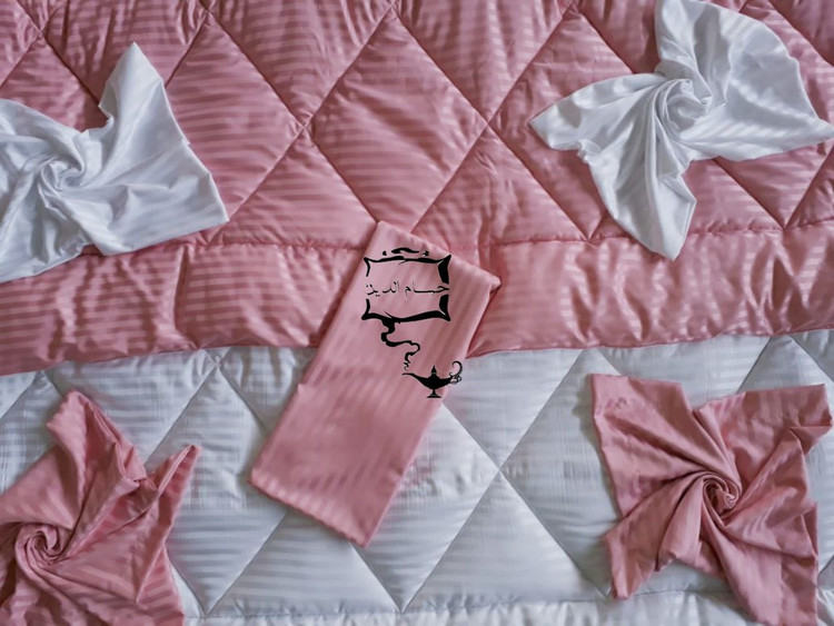 لحاف هتلی میکرو ژل 6 تیکه دو نفره ضد حساسیت سایز 220cm*2240cm